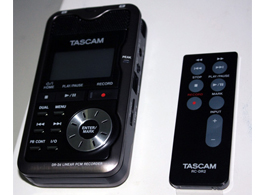 Tascam DR-2d(黑，白两款) 数字随身录音机