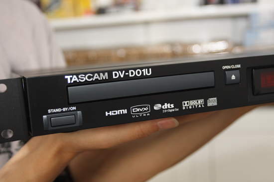 TASCAM DV-D01U DVD播放器