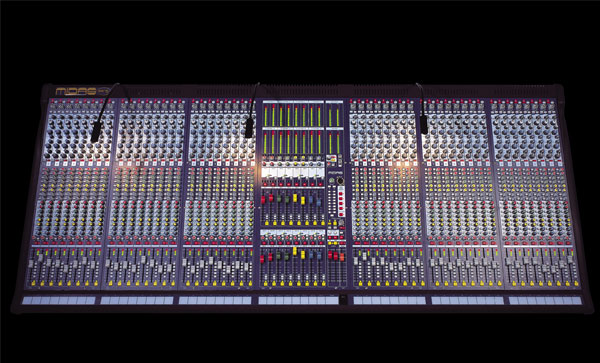 Midas SIENA监听/主扩双功能的模拟调音台