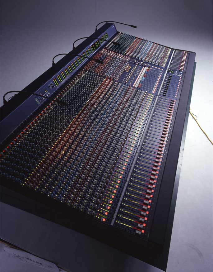Yamaha PM5000 模拟调音台